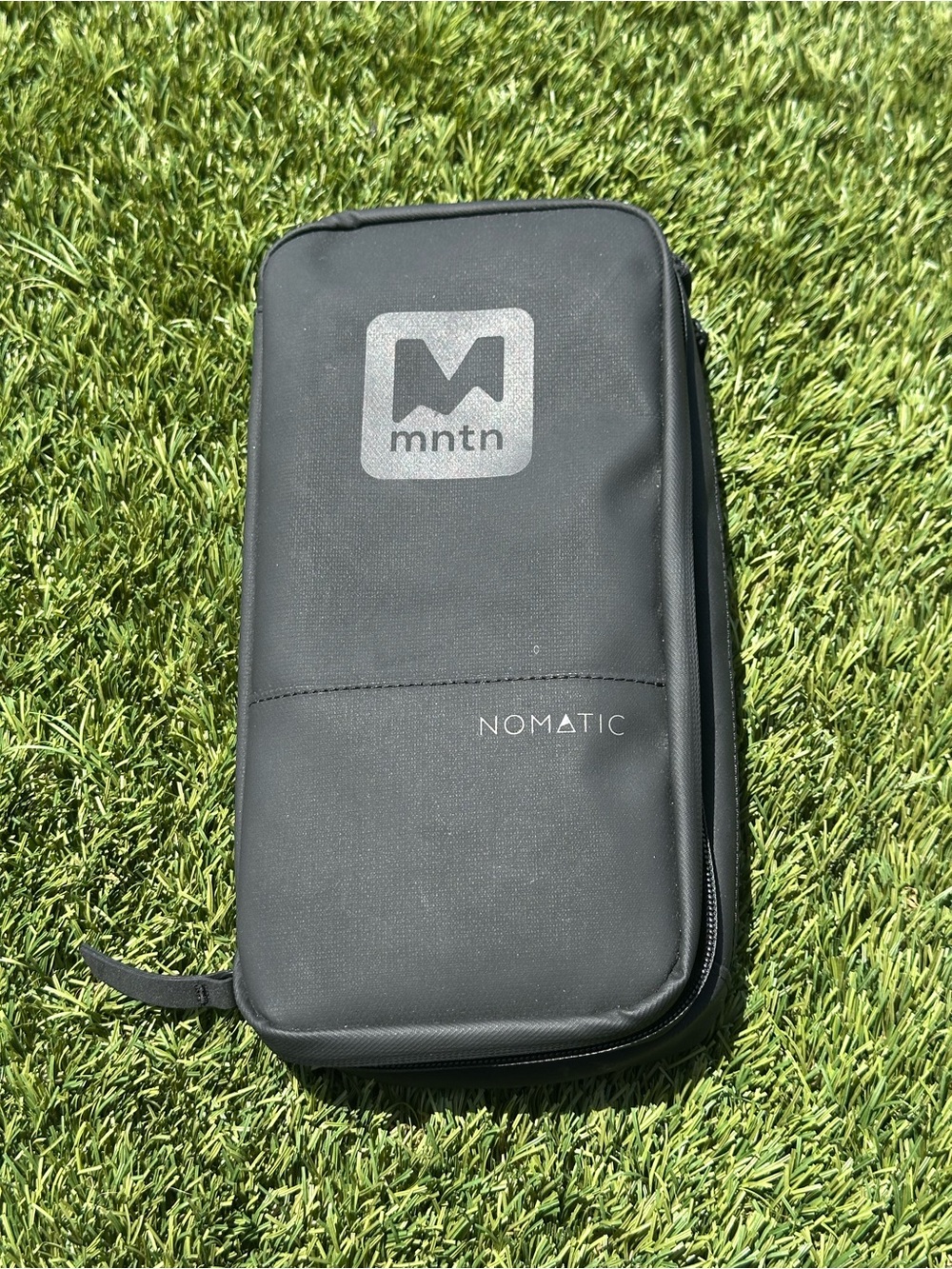 NOMATIC Toiletry Bag 2.0 Black Travel Dopp Kit Organizer